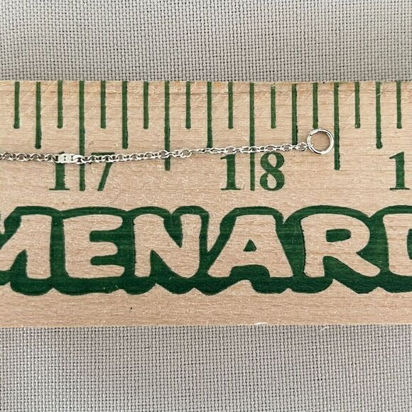 Silver Tone Necklace Rhinestone Bar Pendant 18in Trace Chain - Picture 11 of 12